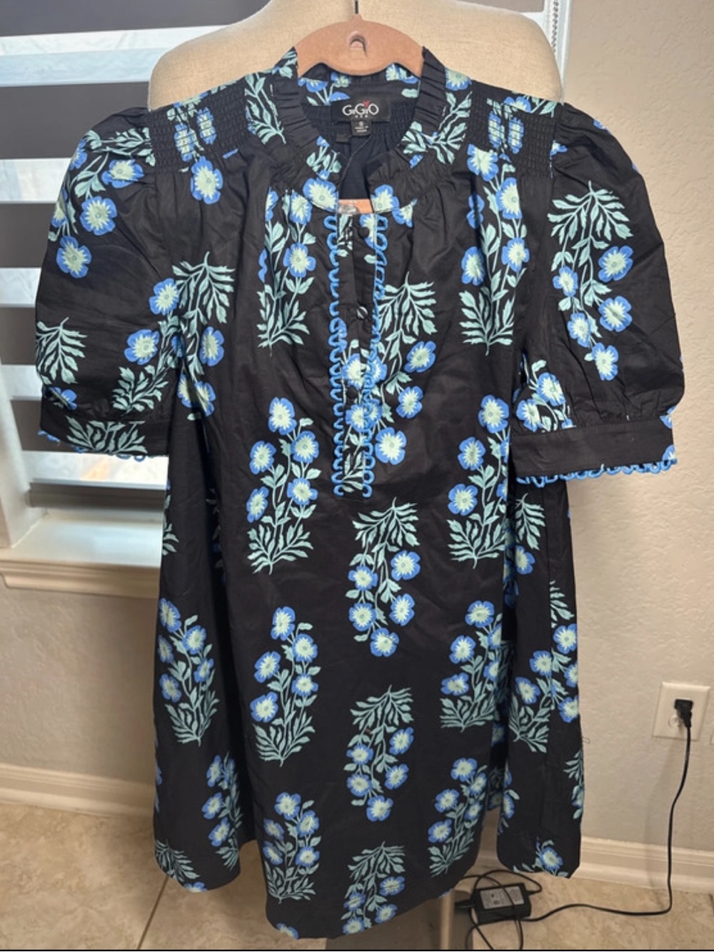 Gigio new boutique dress small